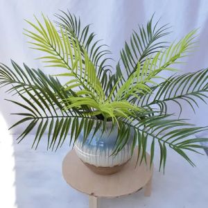 シンプルな人工植物偽のファーンパームデコレーション植物人工ヤシの木の茎の緑の壁の装飾偽の緑の植物