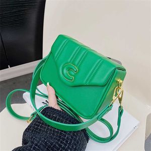 2023 New Fashion Versatile Women's Portable Small Square Advanced Sense Girl number 764