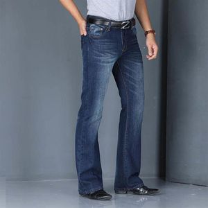 Koreansk stil herr höst blossade jeans för män startklippt klocka botten flare denim byxor långa byxor mode lösa jeans hombre 2011243i