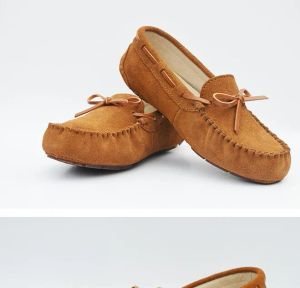 2022 Damenschuhe im klassischen Design, Leder-Freizeitschuhe, flacher Absatz mit gefrostetem Leder, runder Kopf, Schleife, Echtleder-Loafer-Schuhe