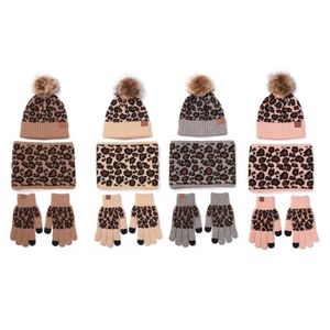 3st kvinnor vinter pompom beanie hatt halsduk pekskärm handskar set varm stickad leopard tryck skalle cap plysch fodrad varmare2799