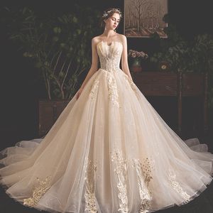 Abiti da sposa da spicco di abiti da ballo principessa realizzati con abiti da sposa musulmani lussuosi brillanti brillanti