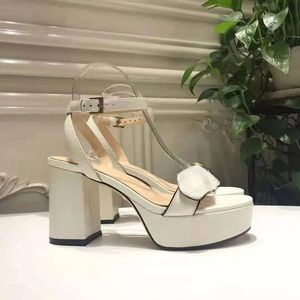 Sommer Super High Heels Damen Sandalen Schuh Plateauabsatz Damen Schnallenriemen weiche echte Lederqualität Sandale große Schuhe Kostenloses Porto 35-43