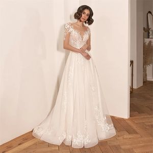 Skromne sukienki plus sizewedding plażowe szyfonowe linia długość podłogi spaghetti paski koronkowe do tyłu proste eleganckie boho ślubne suknie ślubne