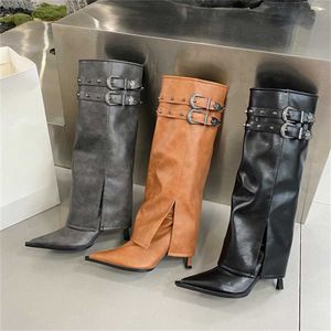 Moda mizaç sivri kemer toka metal perçin şövalyeleri kadınlar ince topuk diz boyu modernboots punk stili 230922