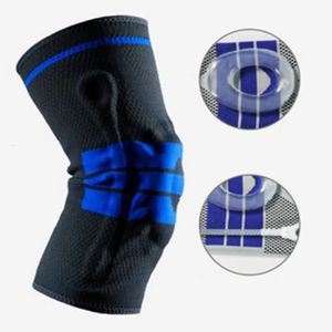 Joelheiras de cotovelo 1 PCS Joelheiras acolchoadas de silicone suporta cinta basquete fitness menisco patela proteção joelheiras esportes segurança joelho manga 231007