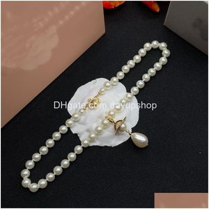 Designer Pendant Neckor Letter Vivian Chokers Luxury Women Fashion Jewelry Metal Pearl Necklace Cjeweler Westwood 454585 Drop Leverans