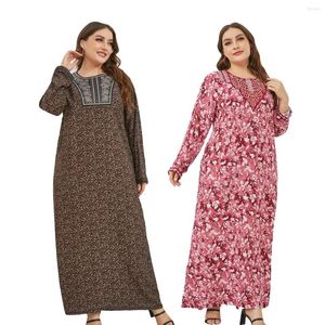 Etniska kläder Mellanöstern Floraltryck Långt maxi plus storlek 5 färger rayon bomull muslimska abaya