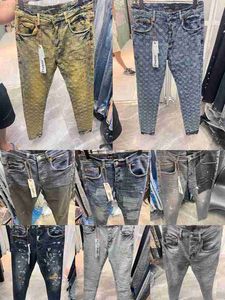 Jeans da uomo Designer jeans viola pantaloni cargo neri adesivi skinny lavaggio chiaro pantaloni da motociclista strappati vere religioni Pantaloni elastici Denim ZNFN UVAK
