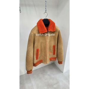 Piumino da uomo di design 5A inverno nuovo prodotto giacca integrata in pelliccia top Parker giacca stampata in rilievo abbigliamento personalizzato giacca a vento da uomo di alta qualità