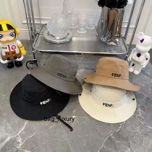 fashion luxury Designer Couples Bucket Summer Hats Men's Solid Mountaineering Holiday Travel Shading Letter Print bucket hat