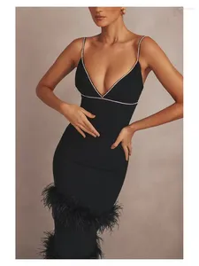 Lässige Kleider Sexy V-Ausschnitt Diamant-Feder-Verband-Kleid Elegantes schwarzes ärmelloses, figurbetontes Promi-Abend-Party-Nachtclub