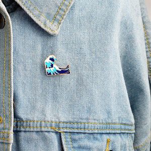 Geometriska oljefall Sea Wave Pins Cartoon Alloy Emamel Collar Badge For Women Man Clothes Cowboy Ryggsäck Brosches Fashion Accessor246i