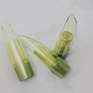 Garrafas de armazenamento Atacado Cosmetic Container30pcs 12.1mm Tubos de lábios vazios Recipiente Batom Moda Tubo legal Cor verde