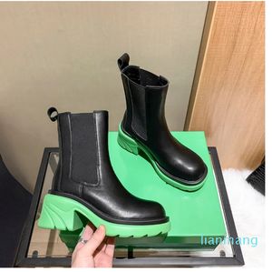 الاتجاه الوردي الحذاء الوحيد الأزياء الإطارات الفاخرة Leathaer Booties Women Platfor