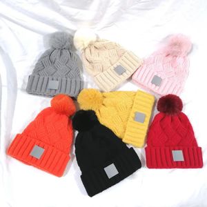 Clássico designer gorro cabido chapéus de inverno quente chapéu de natal grande torção bobble chapéu bonnet balde chapéus boné de malha primavera