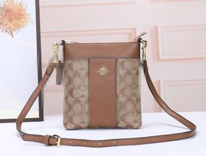 2023 Designer de luxo bolsas de couro genuíno feminino versátil commuter mensageiro sacos festa noite compõem ombro crossbody saco senhora ag01