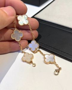 Bracciale con ciondolo di design con trifoglio d'amore per donne e ragazze, in oro 18 carati, con 5 fiori e foglie, collegamento da 15 mm, di lusso, in madreperla bianca, eleganti, bracciali rigidi, gioielli