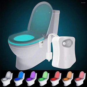 Set di accessori da bagno 8/16 colori sedile WC luce a LED sensore di movimento umano lampada automatica sensibile attivazione notturna accessori da bagno