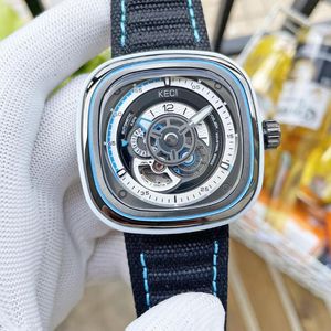 Armbanduhren Herrenmode Automatische Mechanische Sieben Uhren Große Uhr Handgelenk Freitag Armbanduhr MIYOTA Uhrwerk P3C/08-A176