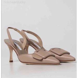 AMINA MUADDI HEAL SANDALS Luxury Woman Shoes Maysli Slingback Pekade tåpumpar Buckle Detalj Lady Sexig Party Wedding Stiletto High Heels EU35-43 Box