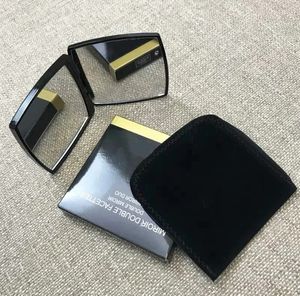 Moda C Mulheres conjunto de veludo preto Espelho cosmético Espelhos de maquiagem portáteis dobráveis lentes de dupla utilização com caixa de presente para senhoras itens favoritos da moda presente vip