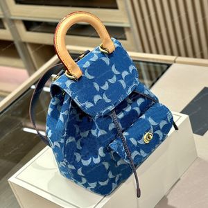 Mochila feminina Bag de designer de luxo Riya estilo backpack trava clássica bolsa de jeans de volta para a moda de viagem