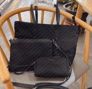 Designer Bag Luxury 3 I 1 Tote Påsar Dragkedja Påsväskor avtagbara Zippy Clutch Pochette