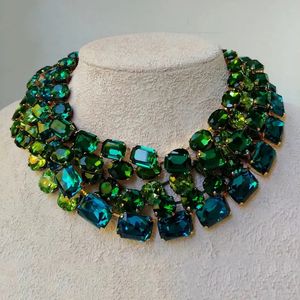 Chokers Spring Style Green Crystal Big Bibb Necklace Fashion Statement Round Oval Square Glass Crystal Chain Jewelry överdriven 231007