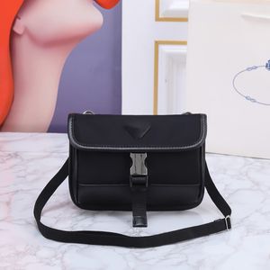 مصمم حقيبة Messenger Bag Nylon Bag حقيبة صغيرة من الرجال والنساء المبطن الكتف Bashbody Bag 3-in-1 Clamshell حقيبة يد مع جلد Saffiano الكلاسيكي