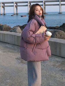 女性のトレンチコートfoufurieux冬ジャケット女性2023ストリートウェアコットンパッドドコートショートファッション韓国のゆるい固体スタンドカラー因果