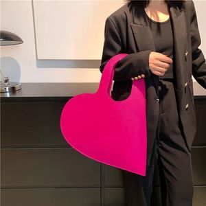 Evening Bags Luxury Designer Tote Bag For Women Love Design Handbags Ladies Shoulder Bags Fashion Trending Large Hand Bag And Purses 231007