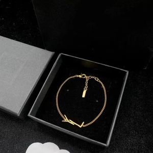 Pendant Necklace Designer Armelcet Gift Classic Letter Women Mens Fashion Gold Armelets S Halsband Designers smycken Ny L