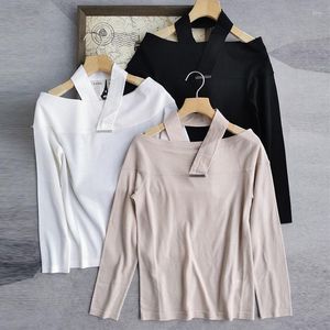 Kvinnors tröjor Casual långärmad undertröja för kvinnor 2023 Elegent sexig enkel en linje hals halter topp ull mode fast pärla pullover