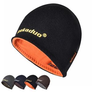 Beanie/Kafatası Kapakları Erkekler Moda Çift Taraflı Giyilebilir Kalınlaştırılmış Knaklı Kraliyet Şapkası Ladies Mektup Nakış Açık Sıcak Kayak Beanie Hat 231007