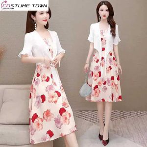 Two Piece Dress Korean Style Hollowed Out Sunscreen Chiffon Shirt Retro Printed Twopiece Elegant Women's Set Casual Outfits