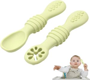 Tazze Piatti Utensili Cucchiaio per l'alimentazione del bambino Cucchiai in silicone per neonati Utensili per bambini Prima fase Set di cucchiai per addestramento del bambino Utensili per lo svezzamento guidati dal neonato 231006