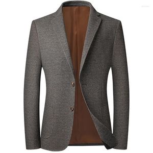 Jaqueta de ternos masculinos combinada com Estmpdo Cudros PR Man Trje Informl Mod Justdo Business Primver e outono