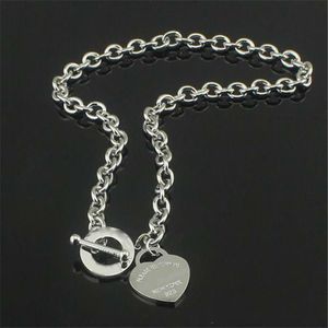 Fina till 925 Sterling Silver Love Chain Necklace Wedding 925 Jewelry Heart Pendant Necklace Birthday Xmas Gift Ny ankomst Charm267m