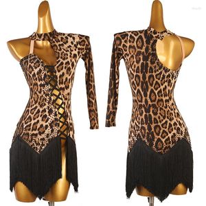 Stage Wear 2023 Latin Dance Dress for Women Single Inteved Leopard Print Fringed Fringed Fringed Chacha Rumba Performance Costume