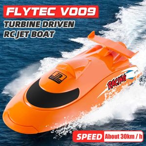 Electric RC Boats Flytec V009 Drive RC Boat 2 4Ghz 30km H High Speed Sports Remote Control Racing Ship Water Game Kids Toys Children Gift 231007