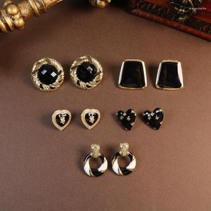 Stud Earrings Black Enamel Round Faced Heart Shaped Geometry Hollow Simple Elegant Office Style Jewelry