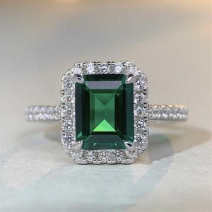 Pansysen lyxig toppkvalitet Emerald Rings för kvinnor Bröllopsengagemang Cocktailring 100% 925 Sterling Silver Fine Jewelry Gift J1203M