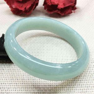 Myanmar okrągła bransoletka Naturalna jadeczka lodowa Jade Bangle Mała biżuteria jasnozielona moda akcesoria Lucky Stone Prezent dla matki x220267o