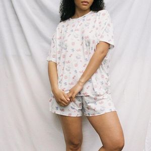 Kvinnors spårskidor Kvinnor Kort ärm toppar Sidospla Shorts Set Comfy Leisure Nightshirt Casual Loose Mysig sömnkläder