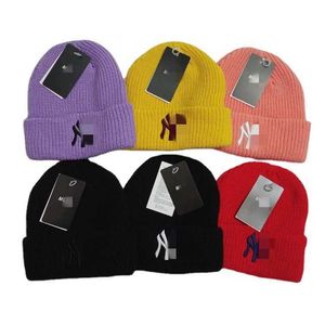 Cappello di lana Ny versione coreana cappello lavorato a maglia autunnale alla moda per calore e versatilità MLB ricamo lettere cappello freddo cappello di protezione per le orecchie