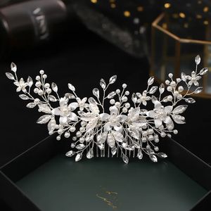 Hair Clips Barrettes Silver Color Flower Comb Jewelry Girls Handmade Alloy Pearl Hairpin Bridal Tiaras Wedding Accessory 231009