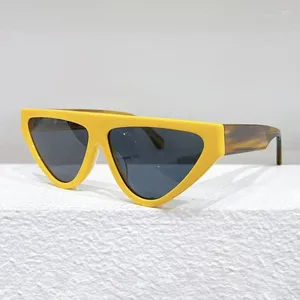 Solglasögon 2023 Anländer Fashional High Street Cat Eyes for Men and Women Hand Made Yellow Acetate Solar Glasses