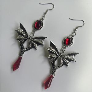 Baumelnde Ohrringe Gothic Red Blood Vampire Bat für Frauen Mode Hexe Schmuck Accessoires Geschenk Alternative Dämon Kristall Quaste Ohrhaken