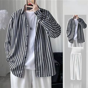 Herrspårspår Spring Autumn Casual Two Piece Set Long Sleeve Tops and Pants Passar 2023 Fashion Stripe Outfit Men Streetwear C04